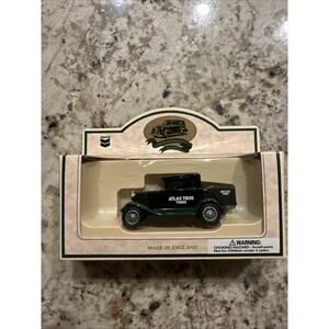 Days Gone Lledo Commemorative Model Chevron 1932 Atlas Service Vehicle NEW